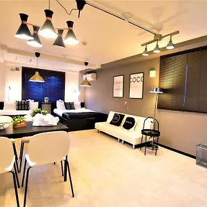 Kuromon28-near Kuromon Market,nihonbashi Station アパート